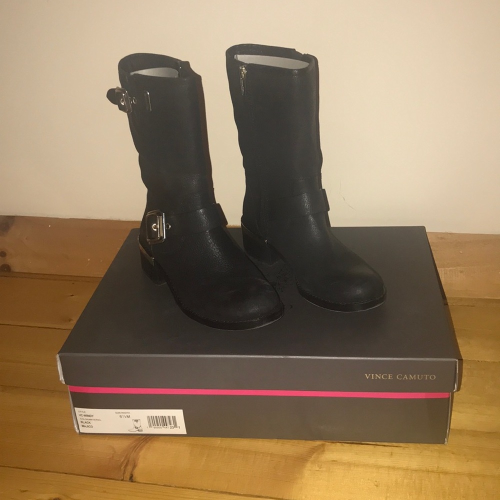 Vince Camuto Size 6.5 Black Leather Moto Boot